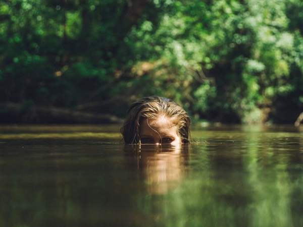 The peak before the prison house: Swift, Wordsworth, and the Romantic&nbsp;child